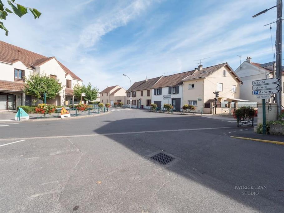Appartement 7 Personnes Pres De Disney & Paris شانتيلو أو بْري المظهر الخارجي الصورة